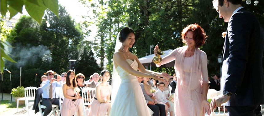 Blessing ritual during a laic wedding ceremony in France